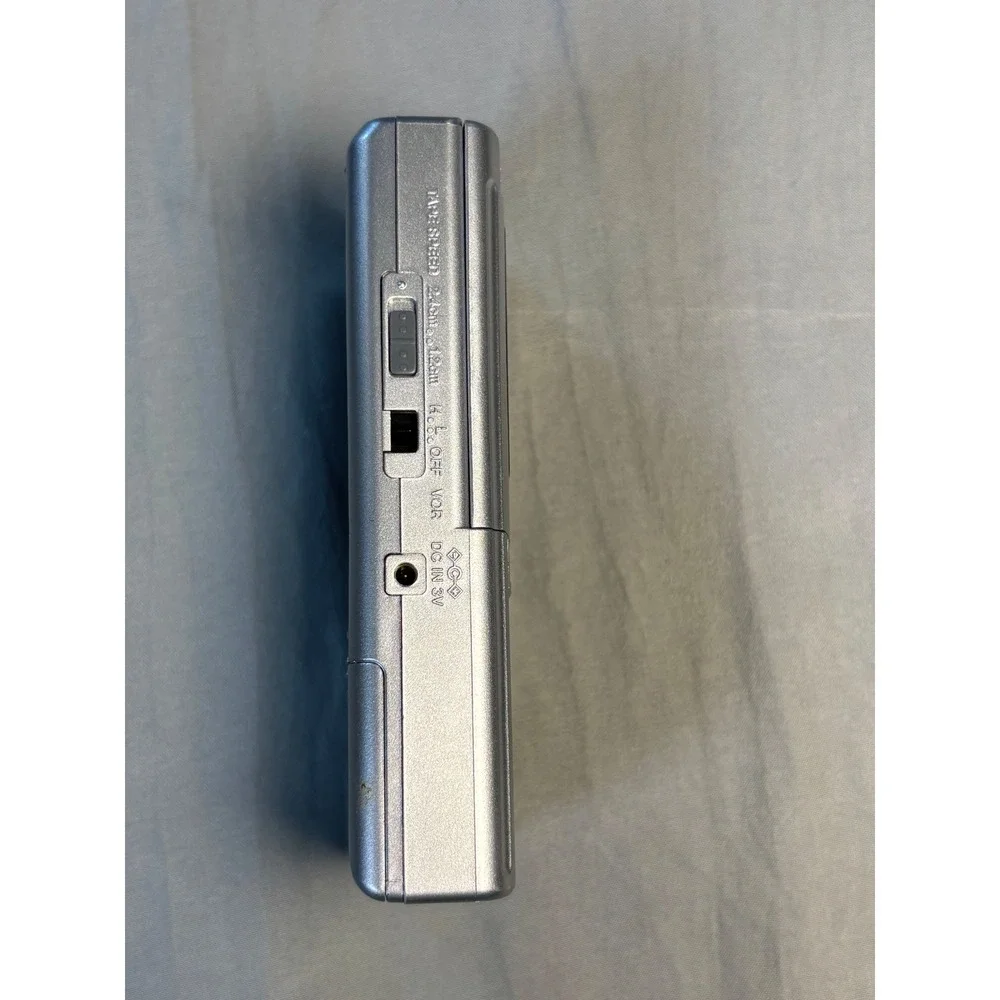 Sony M-560V Microcassette Corder Voice Recorder Silver * parts only